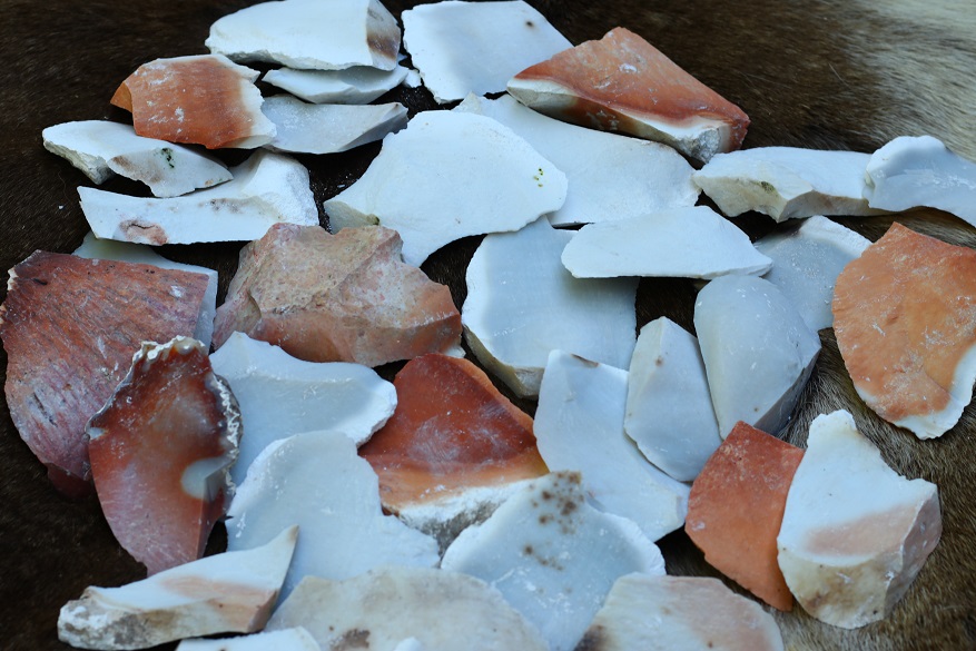 Flint Knapping Kits and Rock Combos - HuntPrimitive