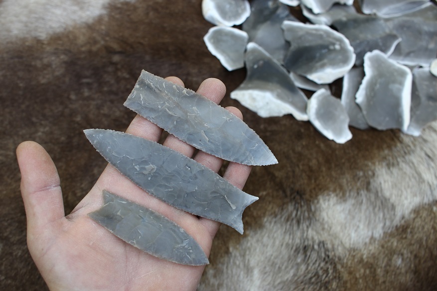 blades knapped from georgetown chert